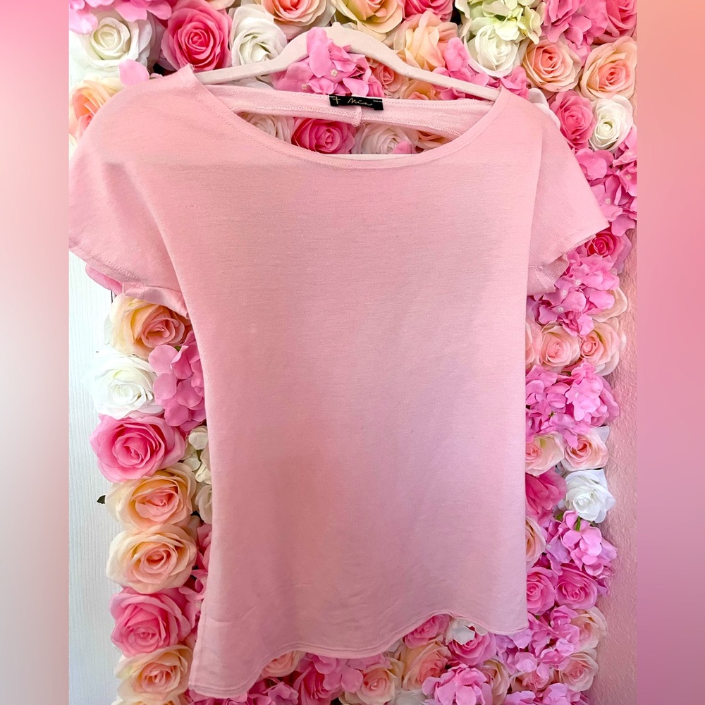 Backless baby pink shirt